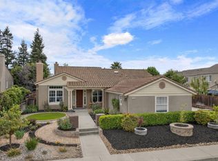 19135 Chinook Ct, Morgan Hill, CA 95037