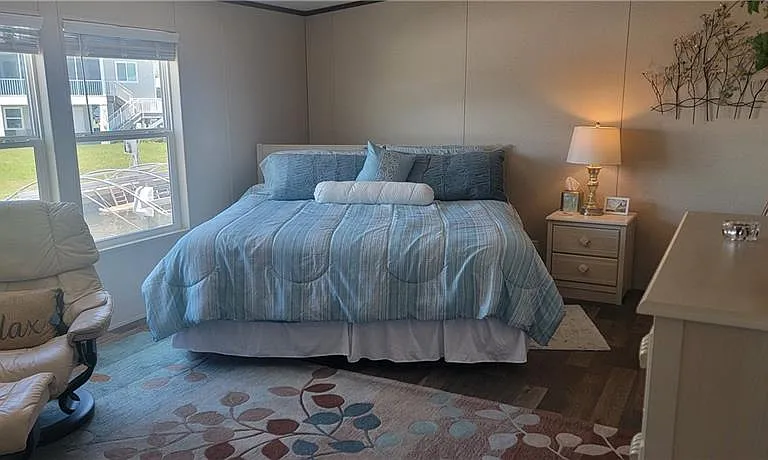 4709 Kon Tiki Ln — Photo 13