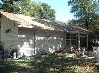 1309 Willow Dr, Wills Point, TX 75169
