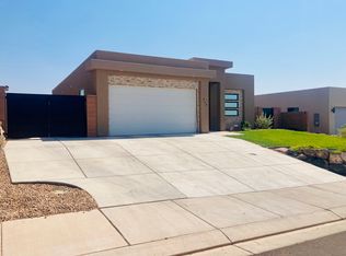 416 N 680 W, Hurricane, UT 84737