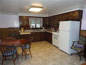 5th image of 1601 97th St