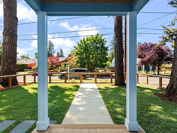 5th image of 5601 SE Bybee Blvd #A