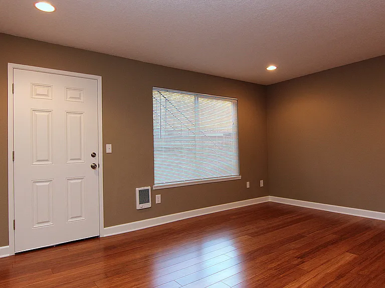 Fulton Park Apartments — Photo 2