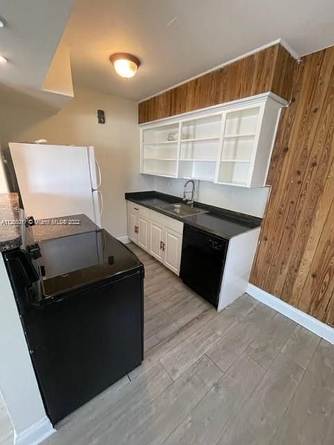 1st image of 400 SE 30th St #1-2
