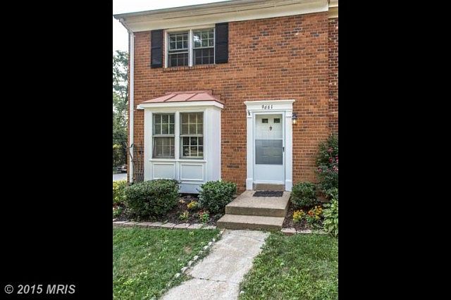 1st image of 9661 Thackery Sq
