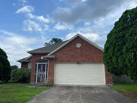 13403 Agarita Ln — Photo 1