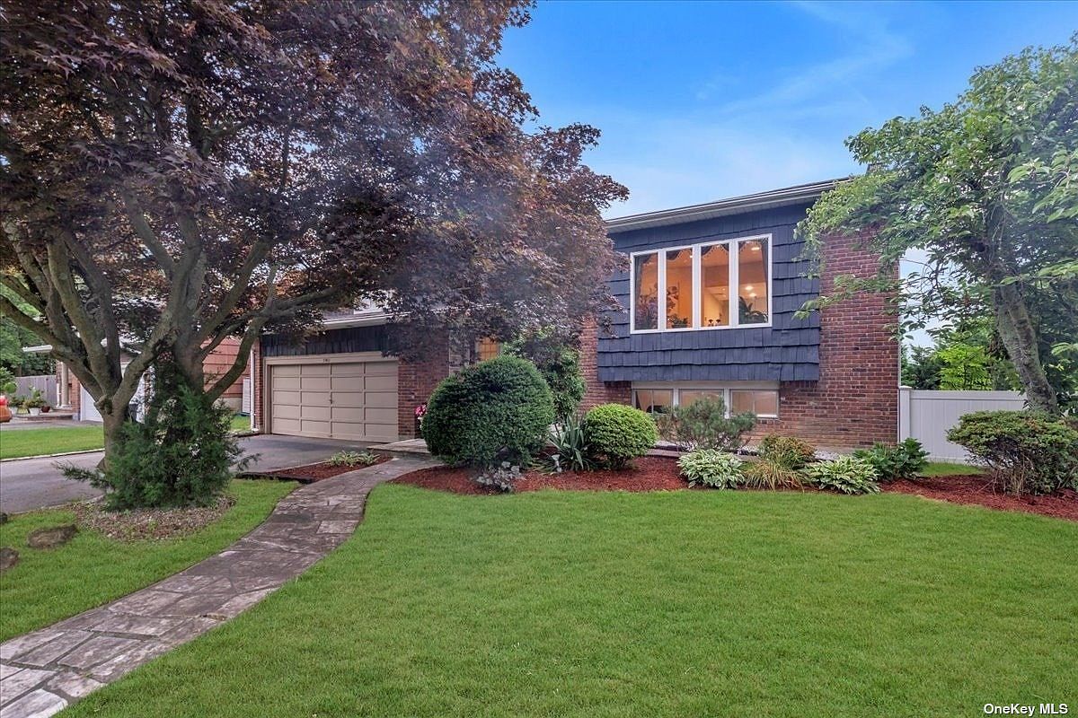 2 Rita Street, Syosset, NY 11791 Zillow