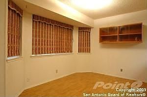 5th image of 3858 Briarcrest St