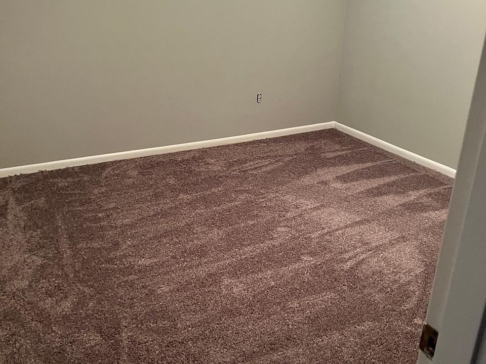 2nd image of 219 Roberta Ave #1