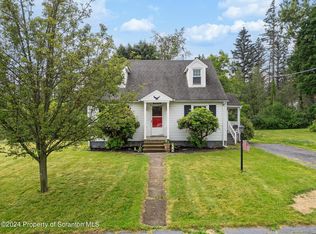 106 Yale Blvd, Clarks Summit, PA 18411