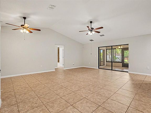 3rd image of 2091 Arbuckle Rd