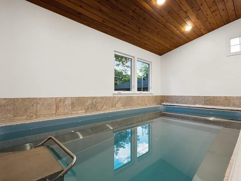 1212 Bentwood Rd — Photo 31