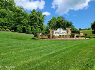Marble Point Way, New Tazewell, TN 37825