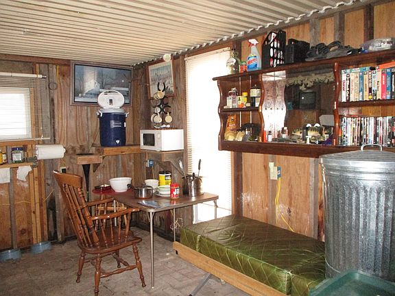 2nd image of 0 Pvt Ln #335