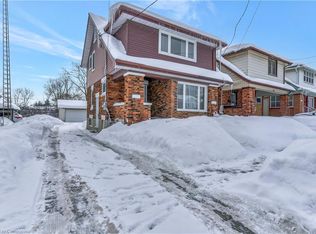15 Cherry St, Kitchener, ON N2G2C5