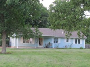 29815 SE Outer Rd, Harrisonville, MO 64701