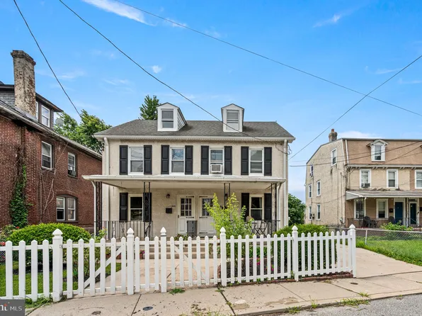 239 Fairview Rd, Crum Lynne, PA 19022
