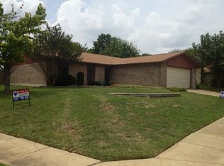 1401 Burmeister Rd, Fort Worth, TX 76134