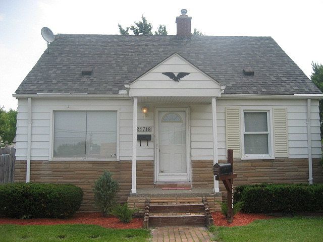 1st image of 21718 Lambrecht Ave