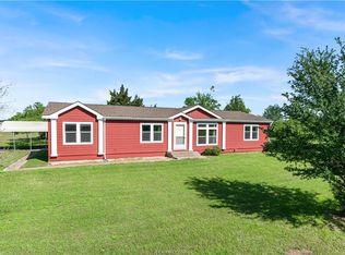 5520 Wellhead Rd, Bryan, TX 77808