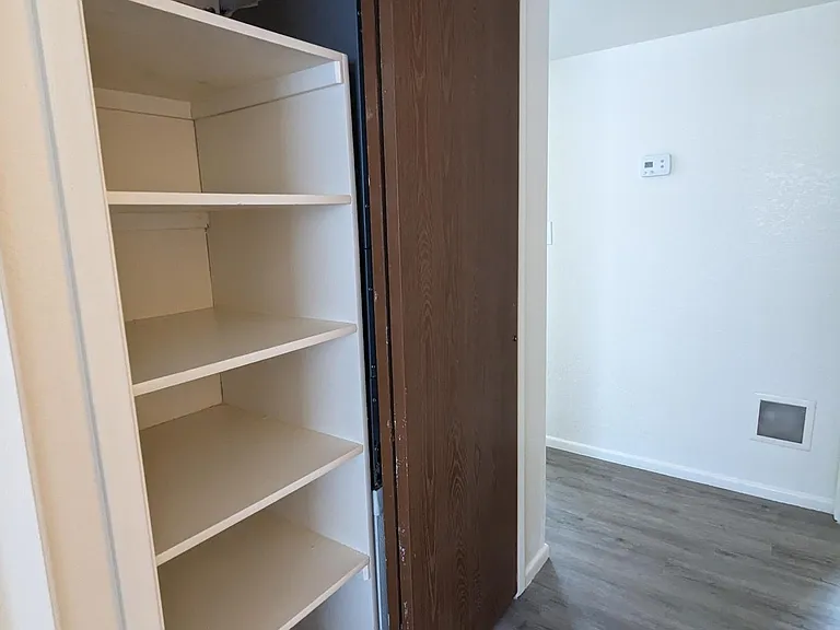 2059 N Winterhaven #101 — Photo 37