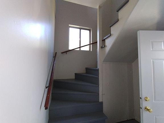 2nd image of 10034 S Avenue M