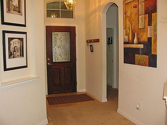 2nd image of 10141 Sanden Dr