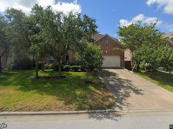5th image of 12831 Majestic Oaks Dr