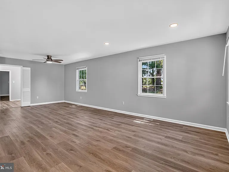 4202 Marble Ln — Photo 8