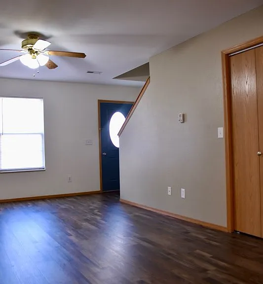 1425 W Frosty Dr #4 — Photo 10