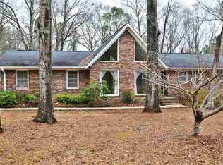 1005 Oak Ridge Dr, Byron, GA 31008