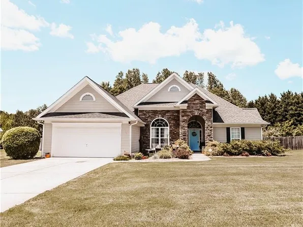 88 Devynwood Ct, Dallas, GA 30157