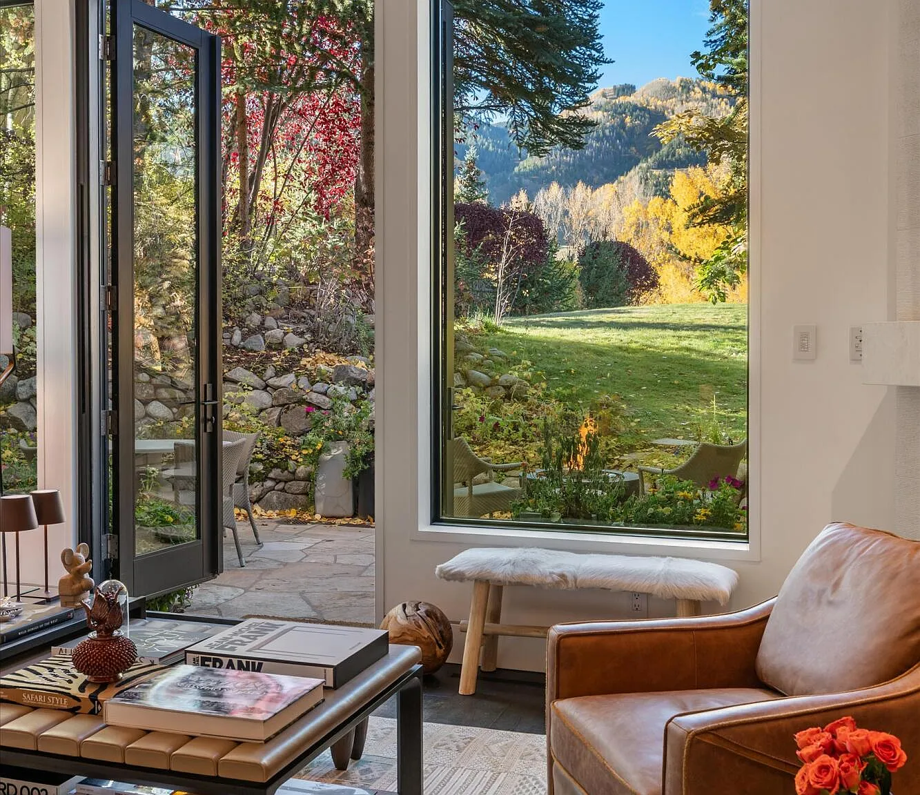 3 bed, 3.0 bath, 1917 sqft, $40,000 — Photo 4