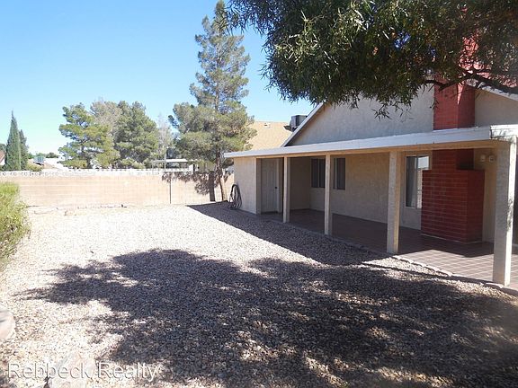 3rd image of 3120 Blossom Glen Dr