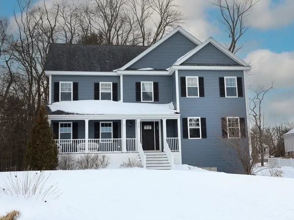 156 North St, North Reading, MA 01864