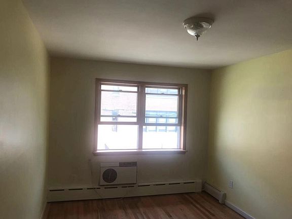 5th image of 1515 74th St