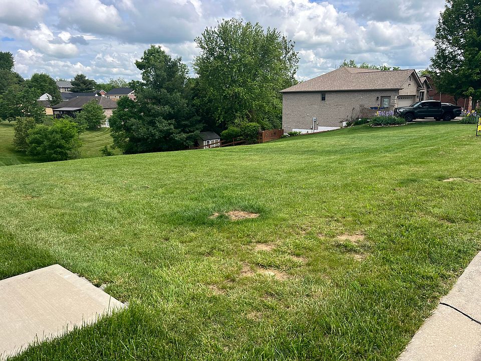 2nd image of 110 Hannahs Way