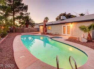 6409 Mockingbird Ln, Spring Valley, NV 89103