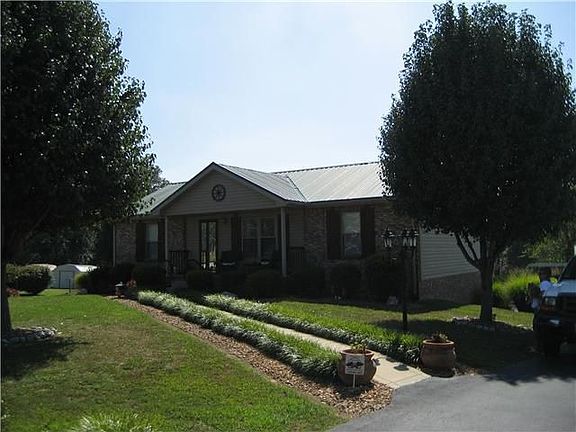 5th image of 1018 Richland Ct #C