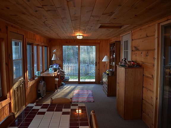 4th image of 1111 E Bass Lake Ln