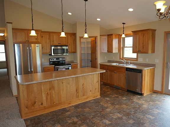 2nd image of 1012 Morningside Way