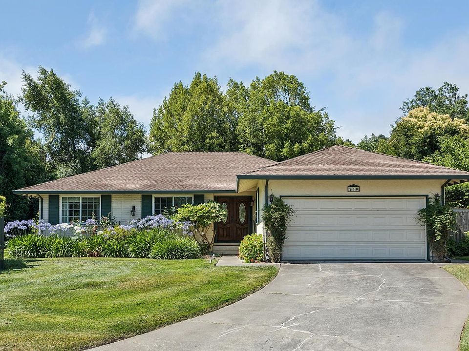 1st image of 230 Flint Court
