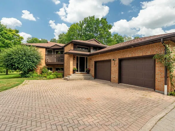 16 Lansdowne Park Cres, Middlesex Centre, ON N0L 1R0
