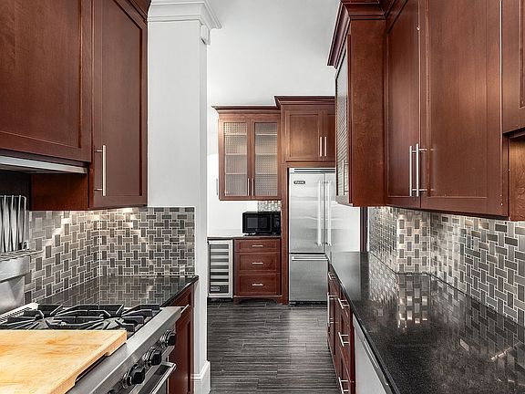 5th image of 60 E 8th St APT 27D