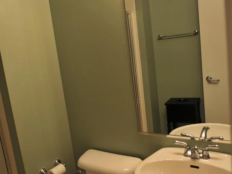 2nd Bathroom