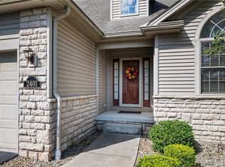 2401 Pebble Creek Ct, Hermitage, PA