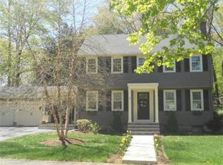 2 Ledgewood Dr, Danvers, MA 01923