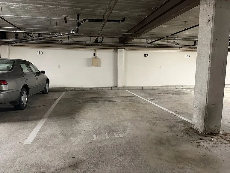 10001 NE 12th St #116 — Photo 31