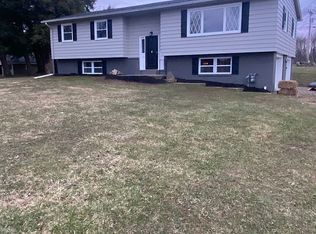 18541 Grange Center Rd, Saegertown, PA 16433