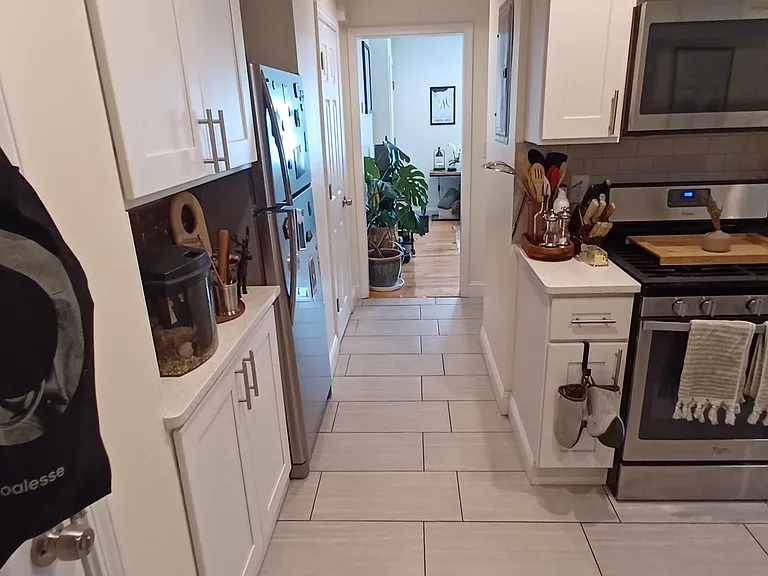 14 Beechcroft St #1 — Photo 7